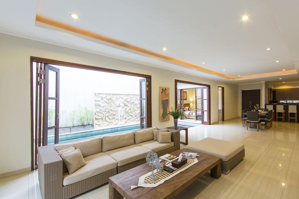 White Lotus Villas Seminyak Exterior photo