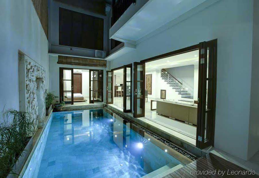 White Lotus Villas Seminyak Exterior photo